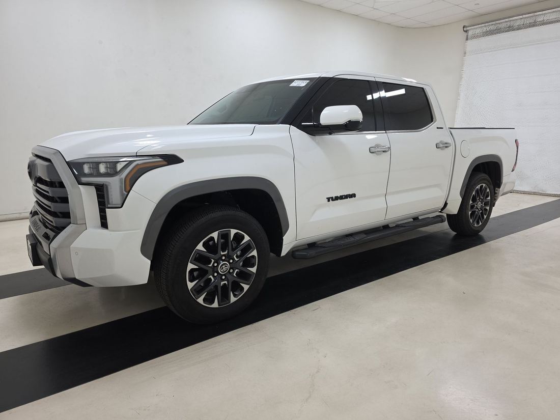 2023 TOYOTA 75 Series