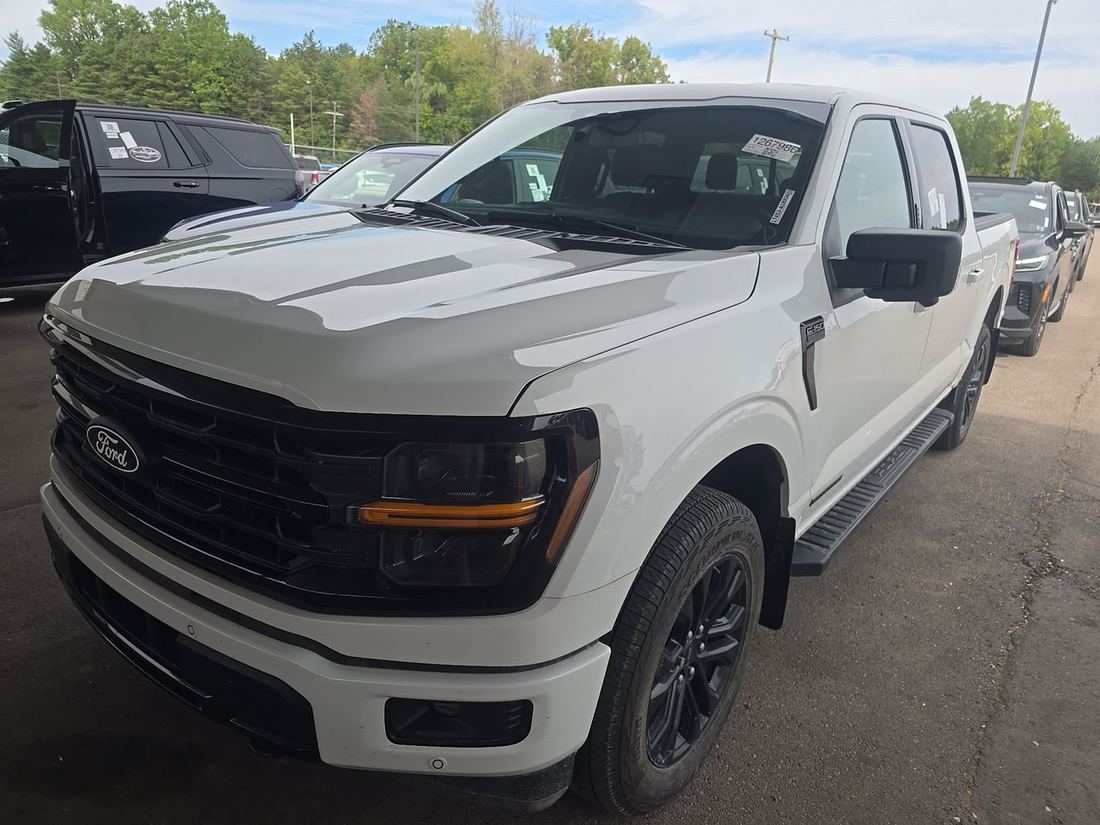 2024 Ford XLT