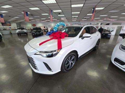 2023 Lexus 10 Series