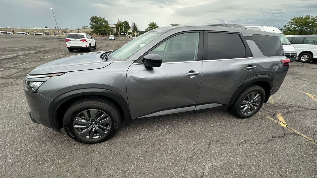 2024 Nissan S