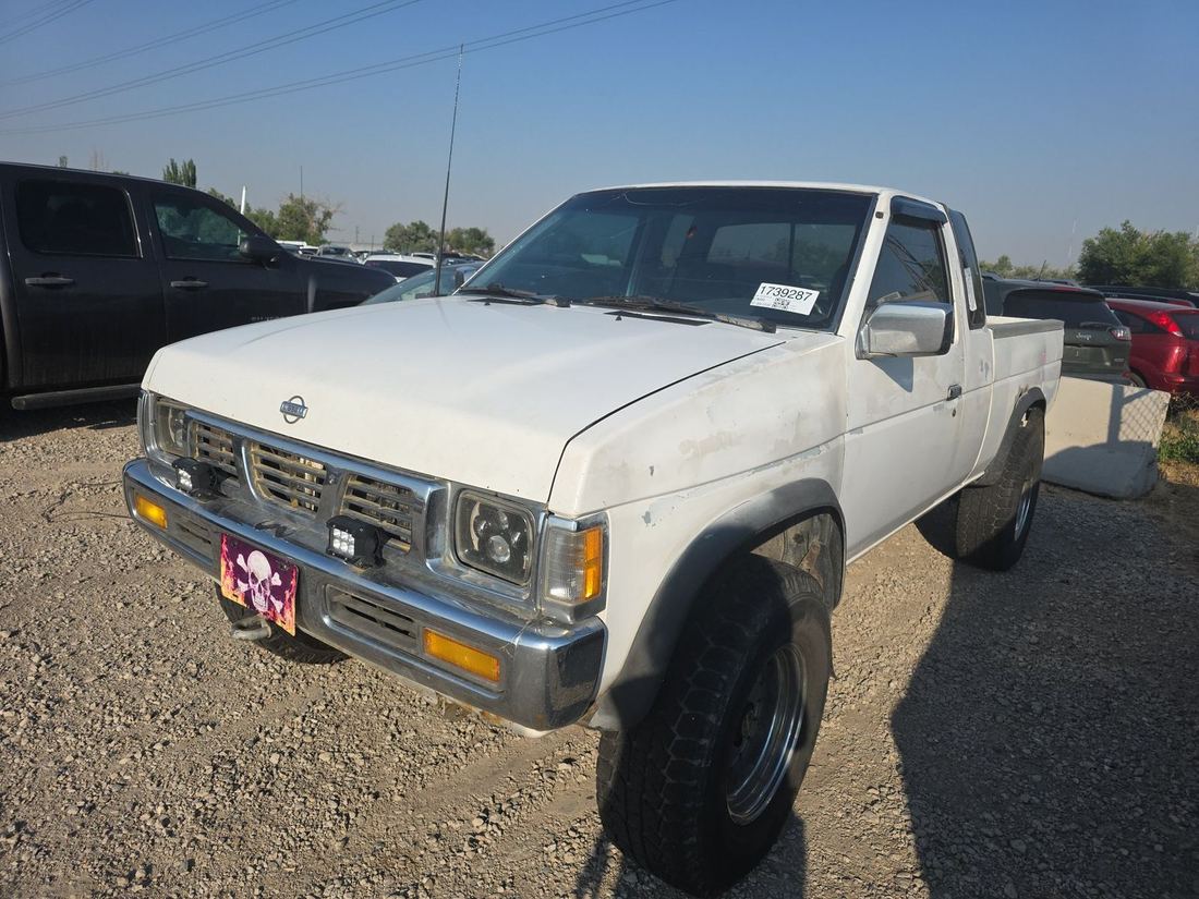 1995 Nissan Pickup