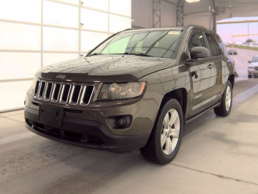 2015 JEEP Sport