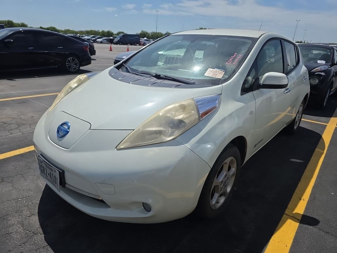 2012 NISSAN Leaf