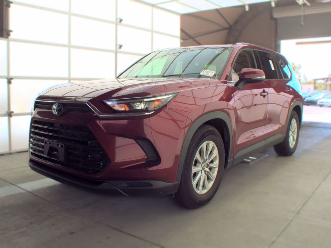 2025 TOYOTA 15 Series