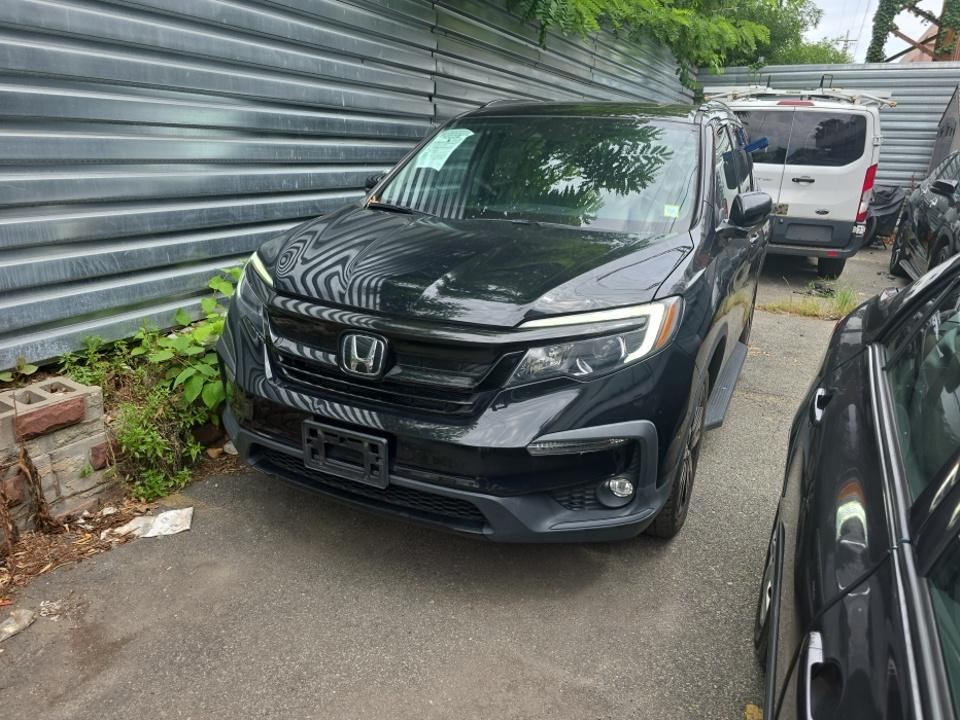 2022 Honda SE