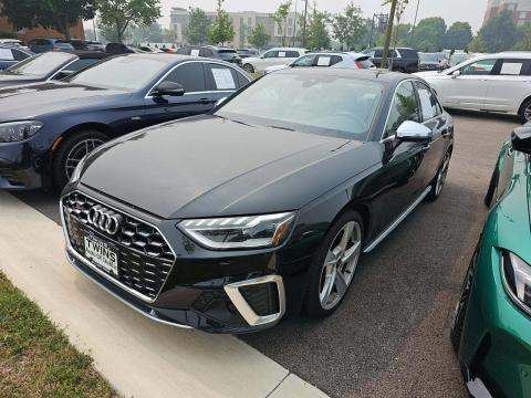 2023 Audi quattro Premium Plus