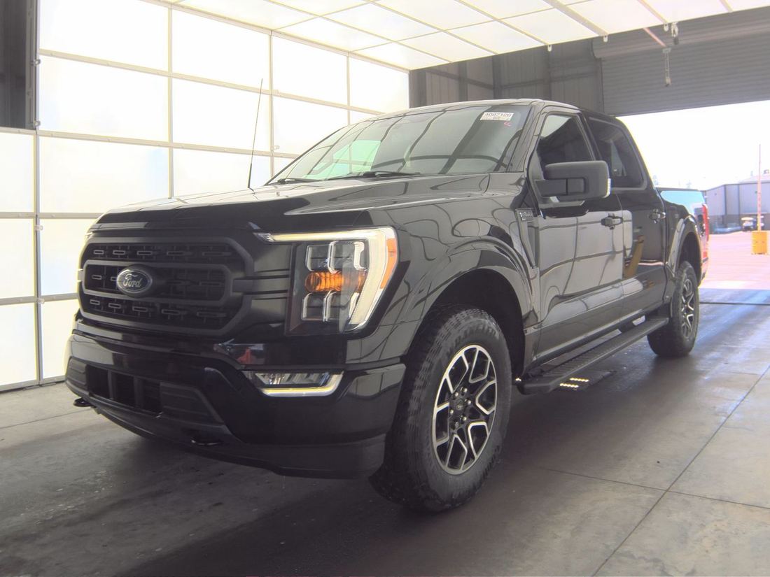 2023 FORD SuperCrew