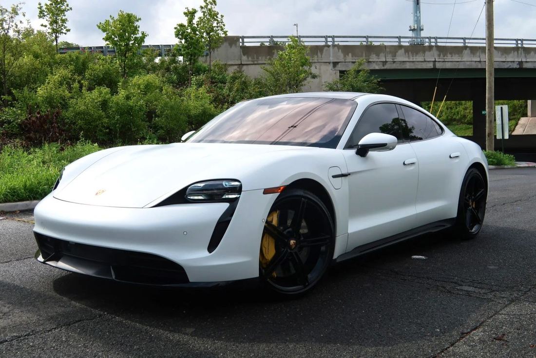 2020 Porsche Type Y1A