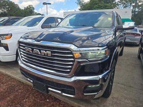 2025 Ram Laramie