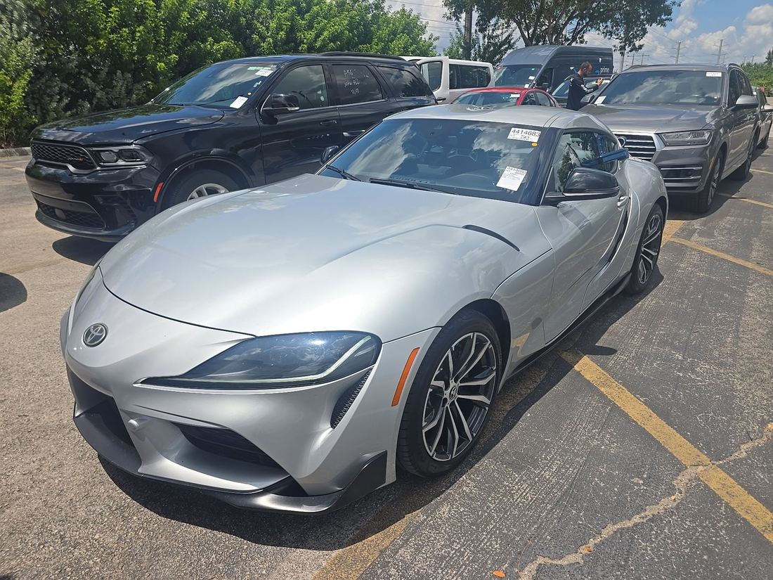 2021 TOYOTA Supra 2.0
