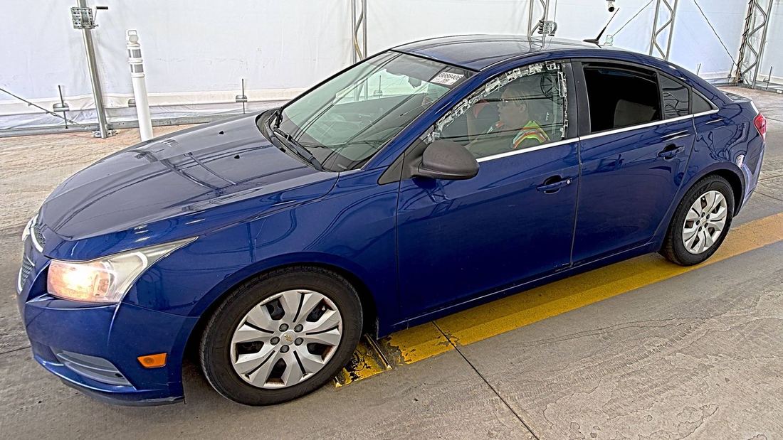 2012 CHEVROLET 2LS