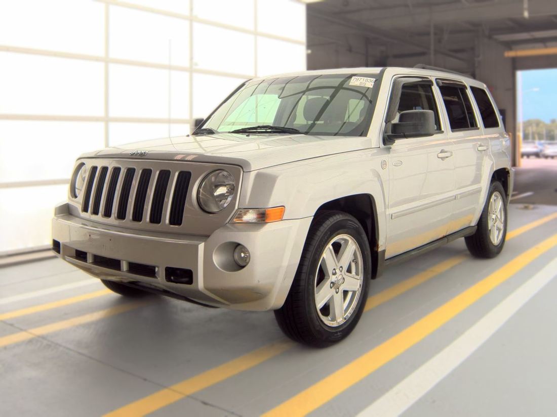 2010 JEEP MK