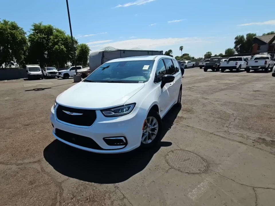 2026 Chrysler Limited