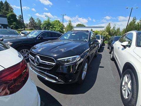 2025 Mercedes-Benz GLC300 4MATIC
