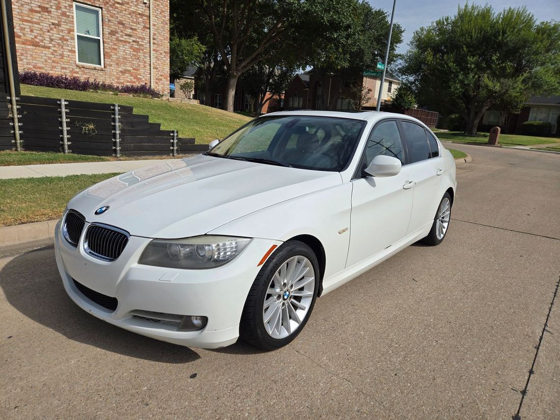 2011 BMW 3-Series