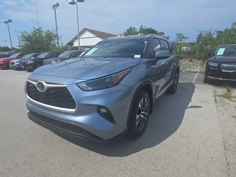 2022 Toyota 75 Series