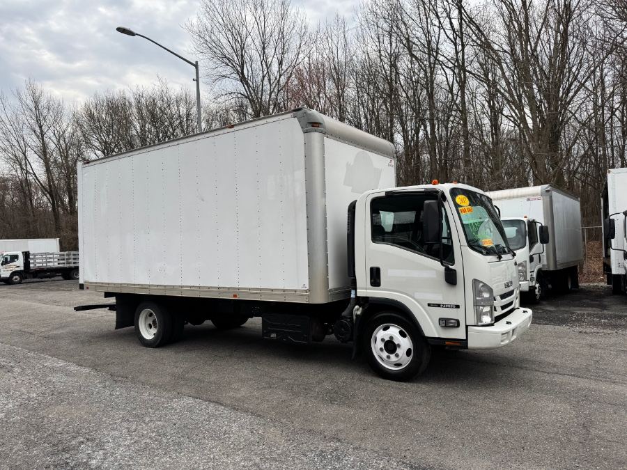2017 Isuzu NRR