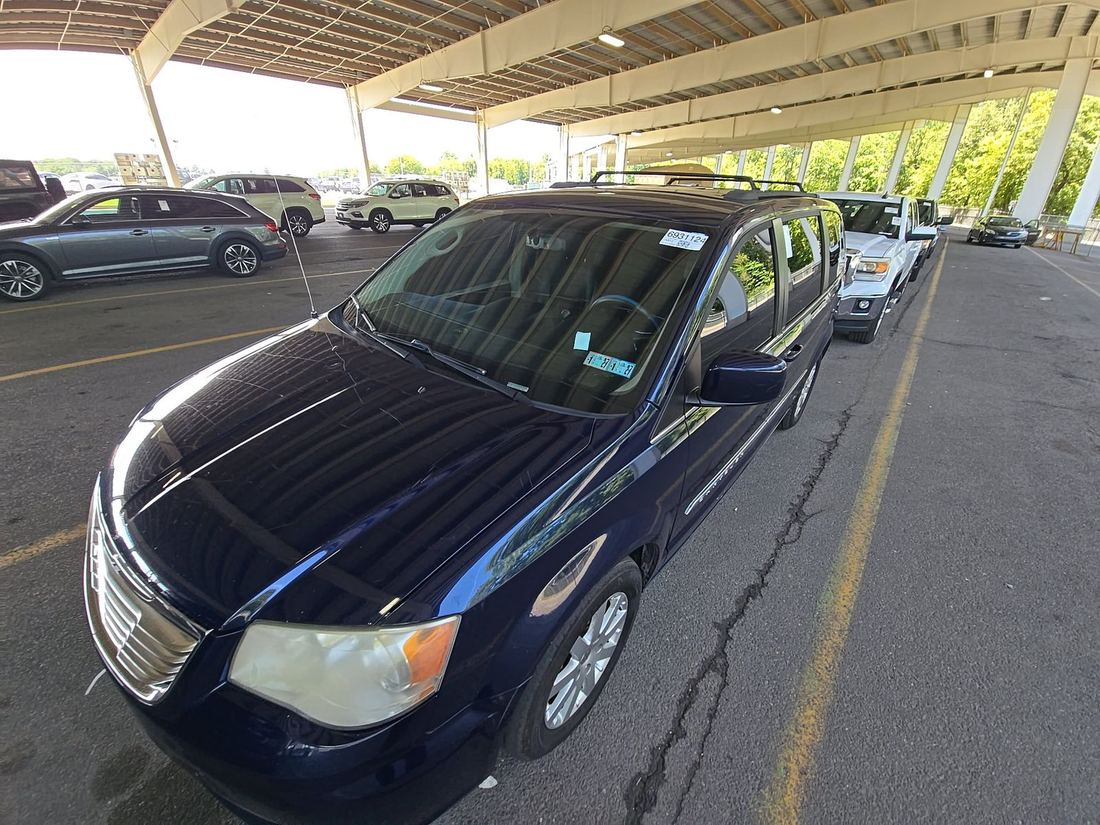 2013 Chrysler Touring