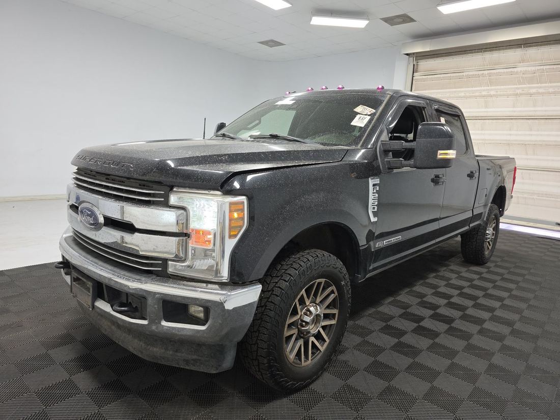 2018 FORD Super Duty - Single Rear Wheel