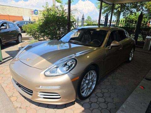 2015 Porsche S Executive, 4S Executive