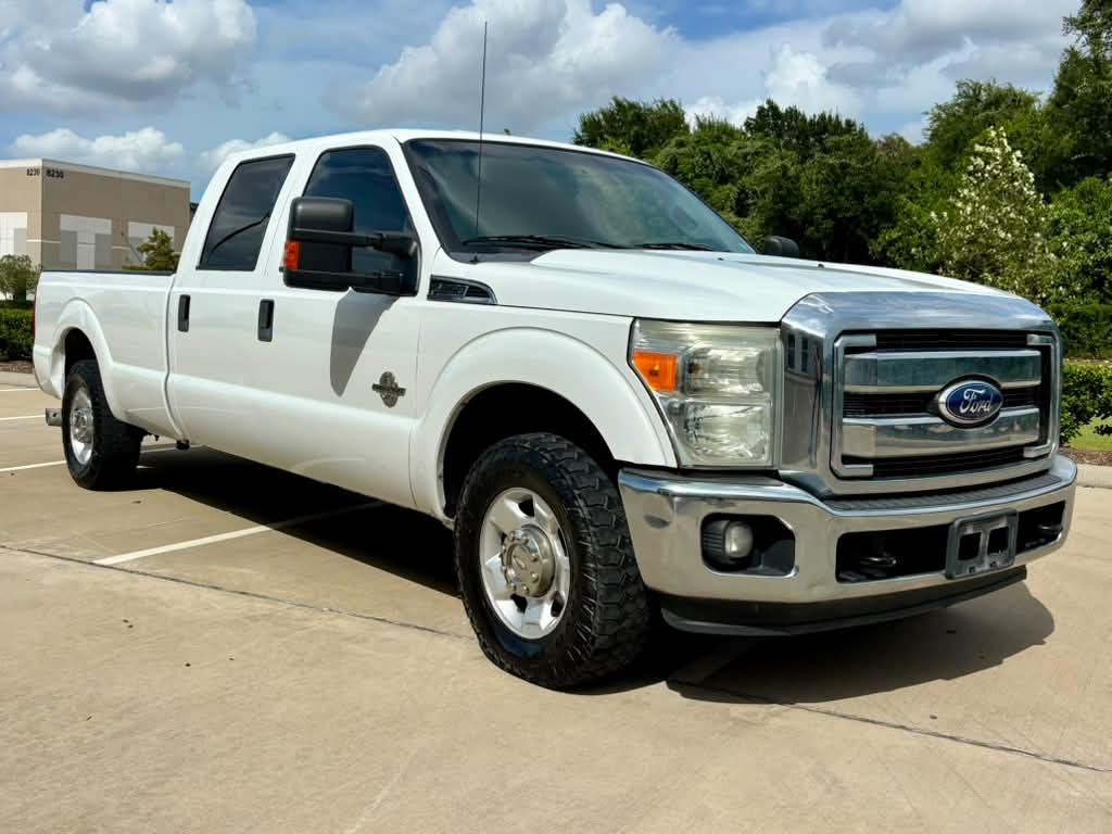 2011 Ford Super Duty - Single Rear Wheel