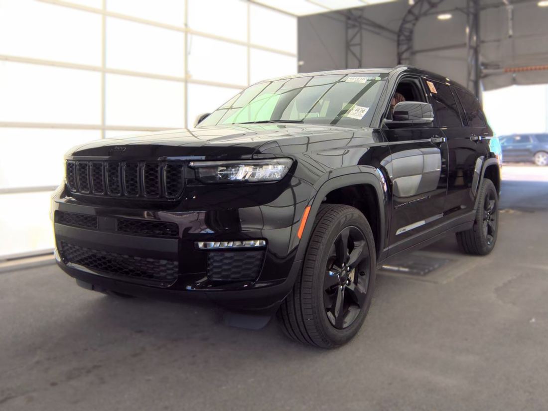 2025 JEEP Limited