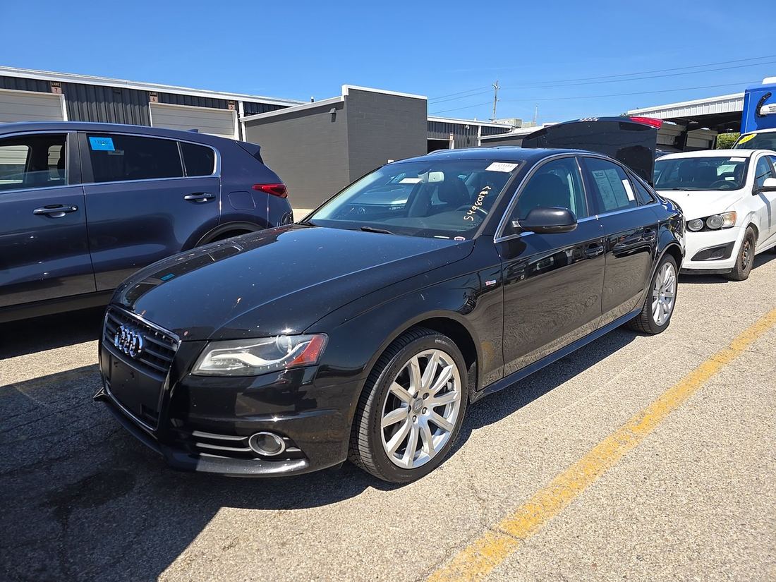 2012 AUDI quattro Premium Plus