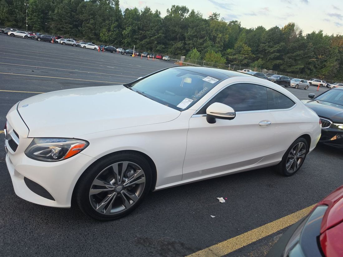 2017 Mercedes-Benz C300-4M