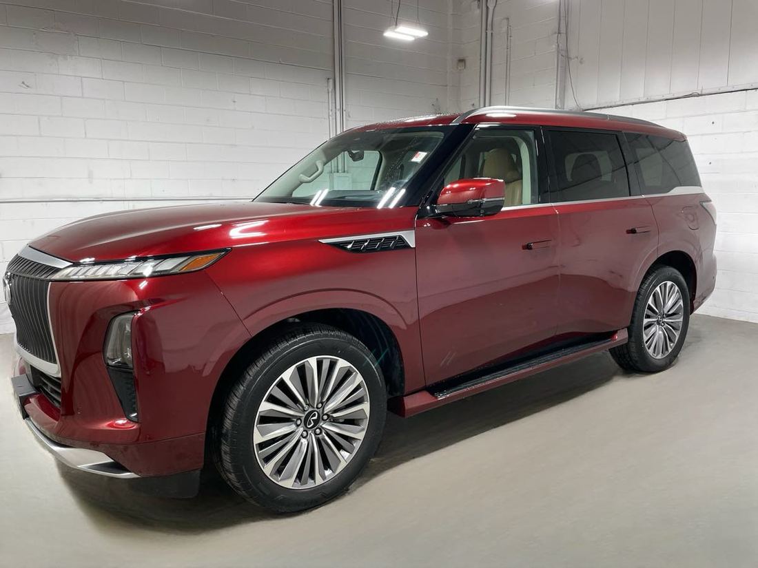 2025 INFINITI Luxe