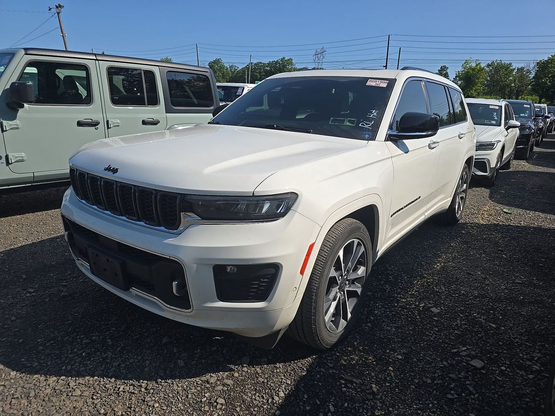 2023 Jeep Overland