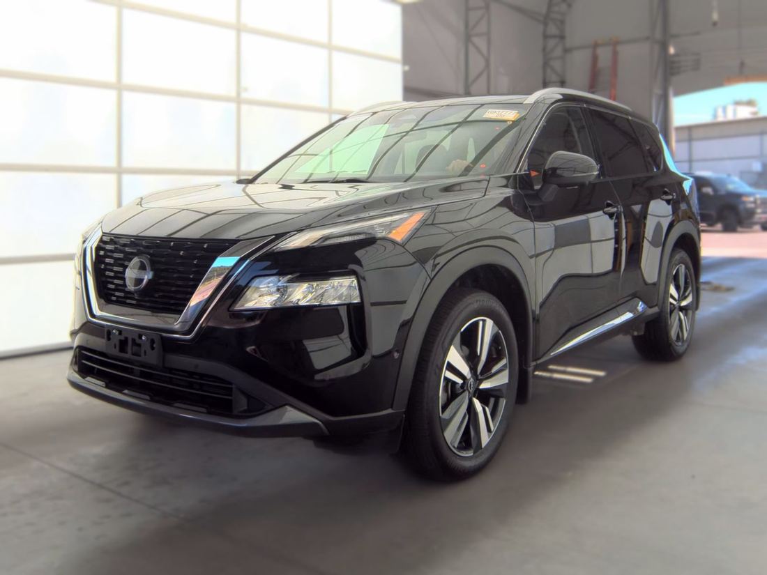 2023 NISSAN SL