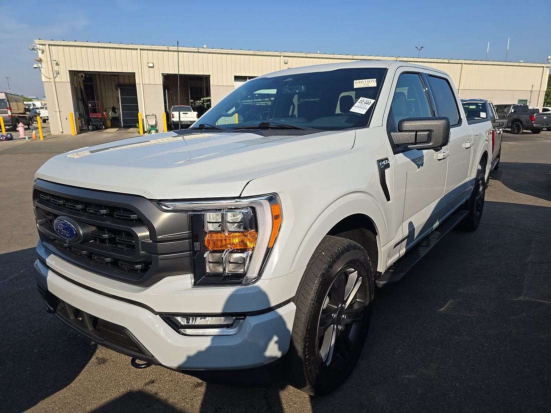 2023 FORD SuperCrew
