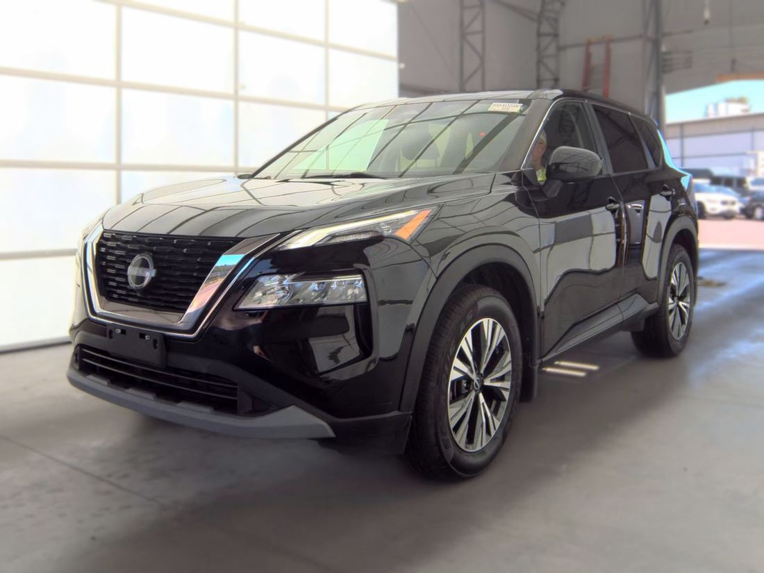 2023 NISSAN SV