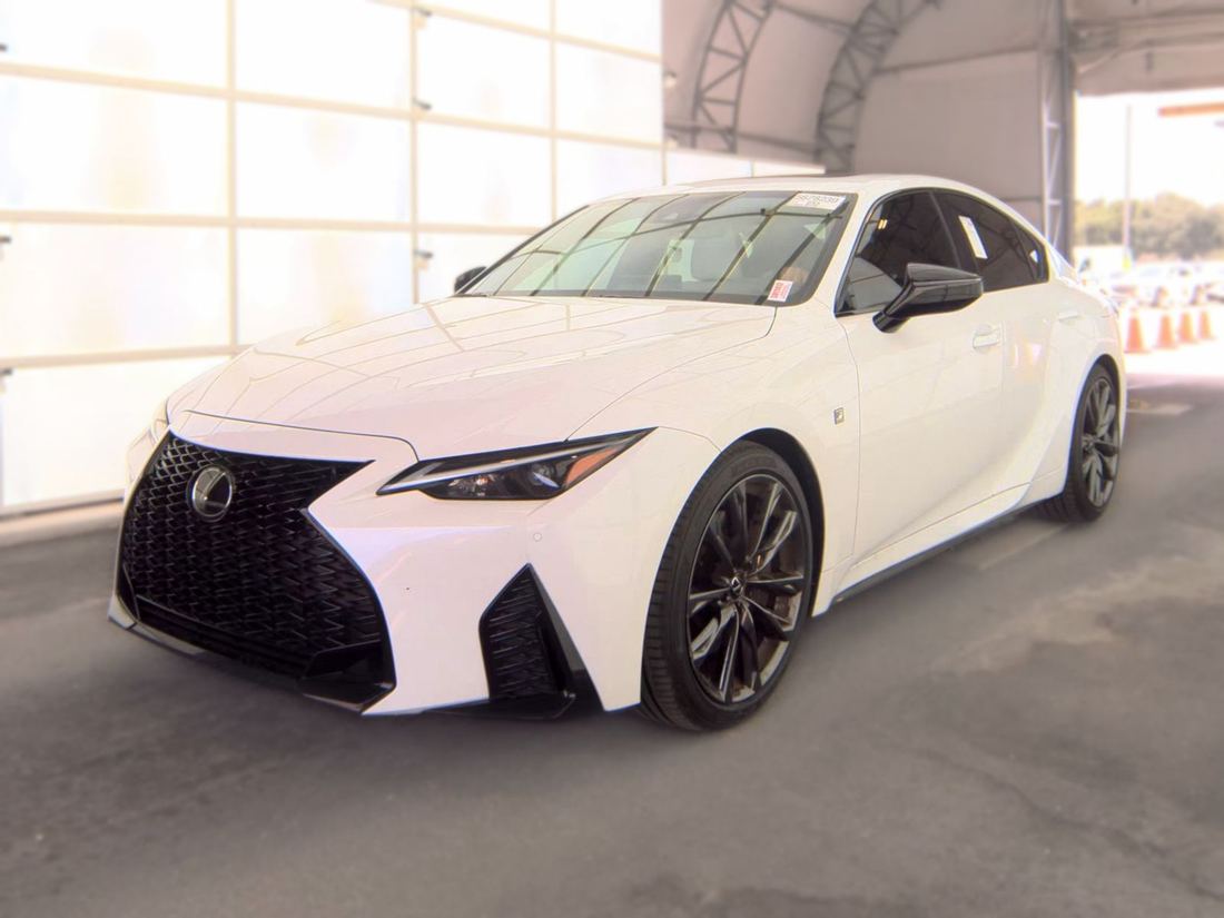 2025 Lexus 31 Series