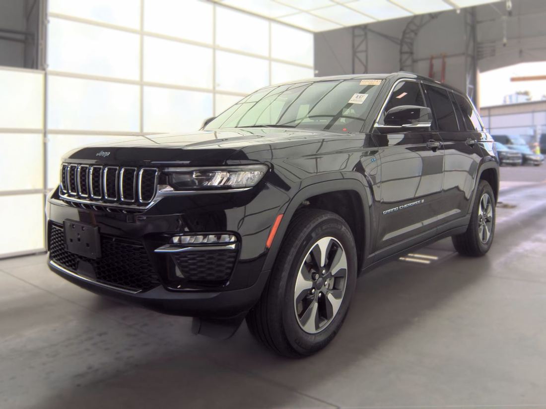 2023 JEEP 4XE