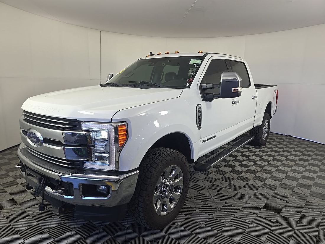 2019 Ford Super Duty - Single Rear Wheel