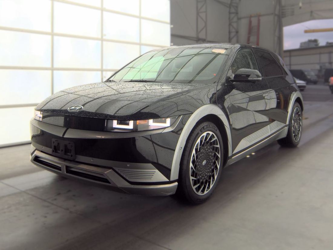 2023 HYUNDAI Limited