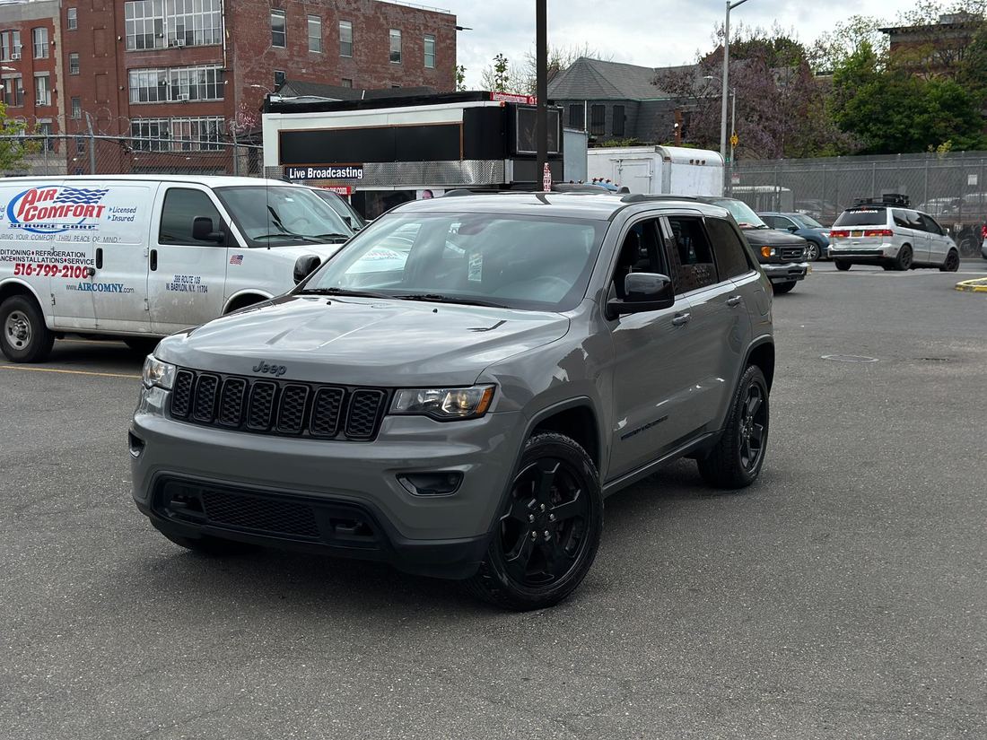 2019 Jeep Laredo