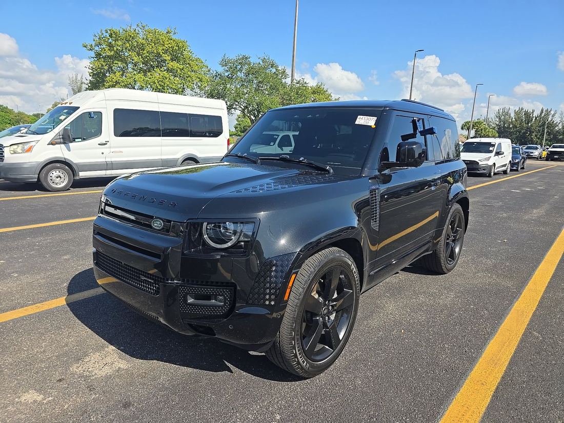 2023 Land Rover 90 X-Dynamic SE