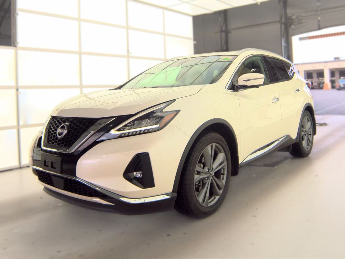 2023 NISSAN PLATINUM