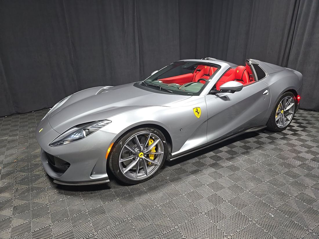 2022 Ferrari GTS
