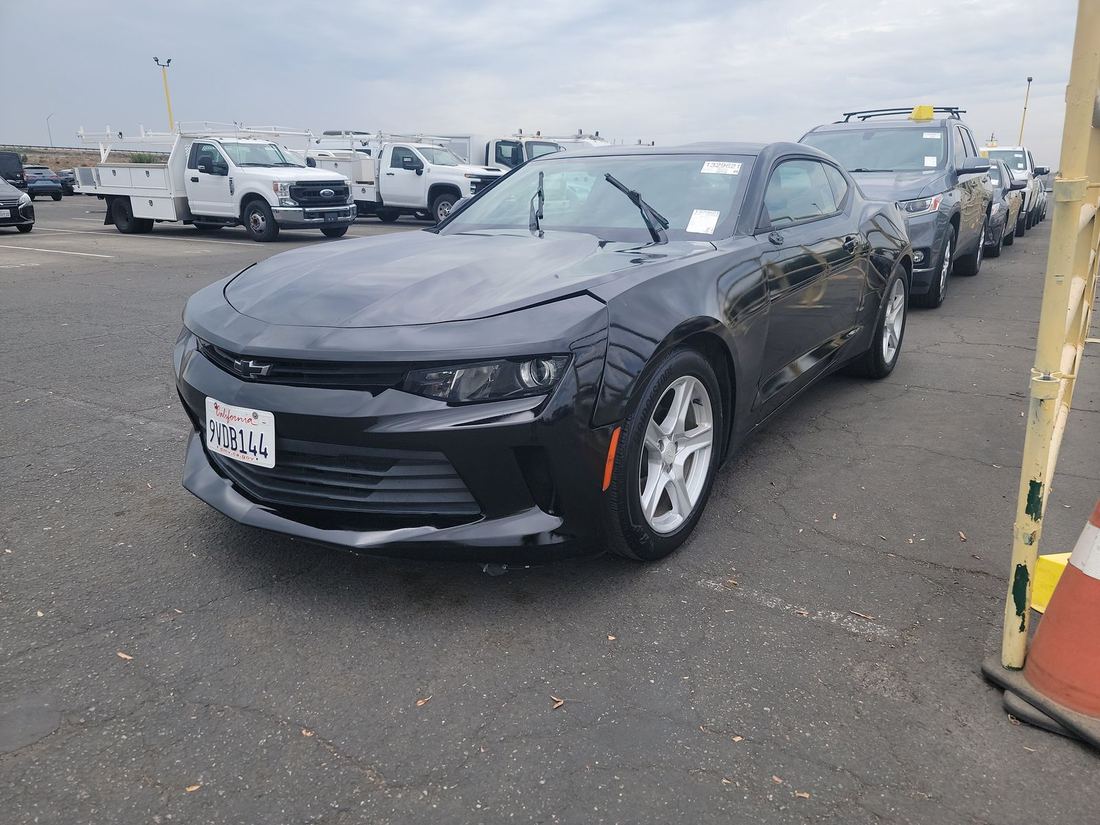 2018 CHEVROLET 1LS/1LT