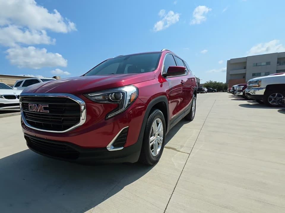 2019 GMC SLE