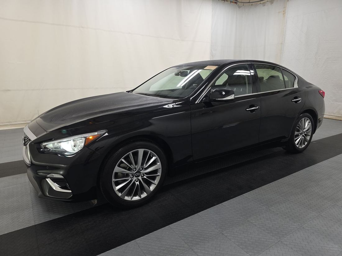 2023 INFINITI Luxe