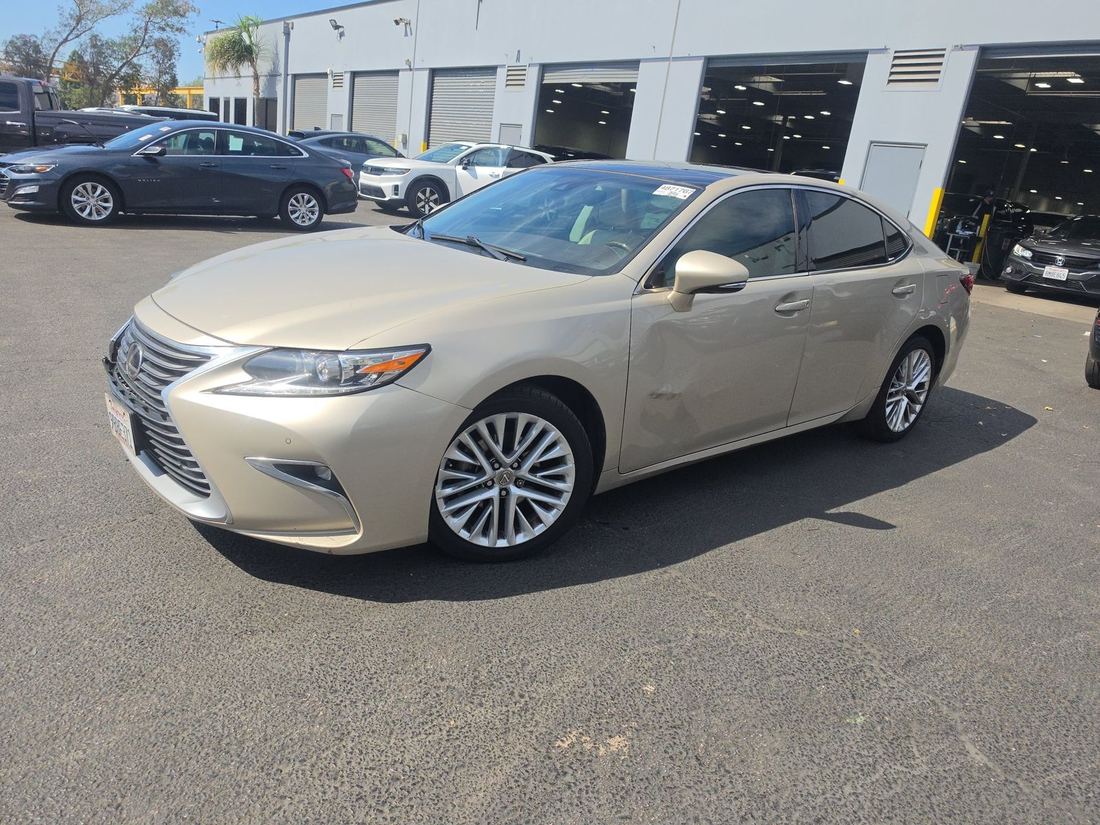 2017 LEXUS GSV60L/AVV60L