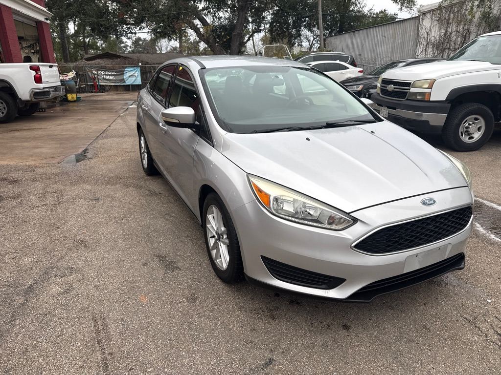 2015 Ford SE