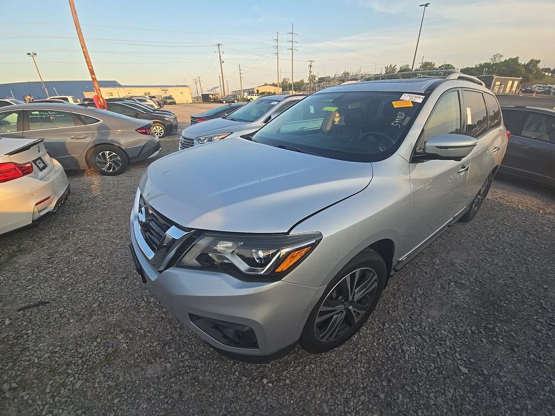 2018 NISSAN Pathfinder