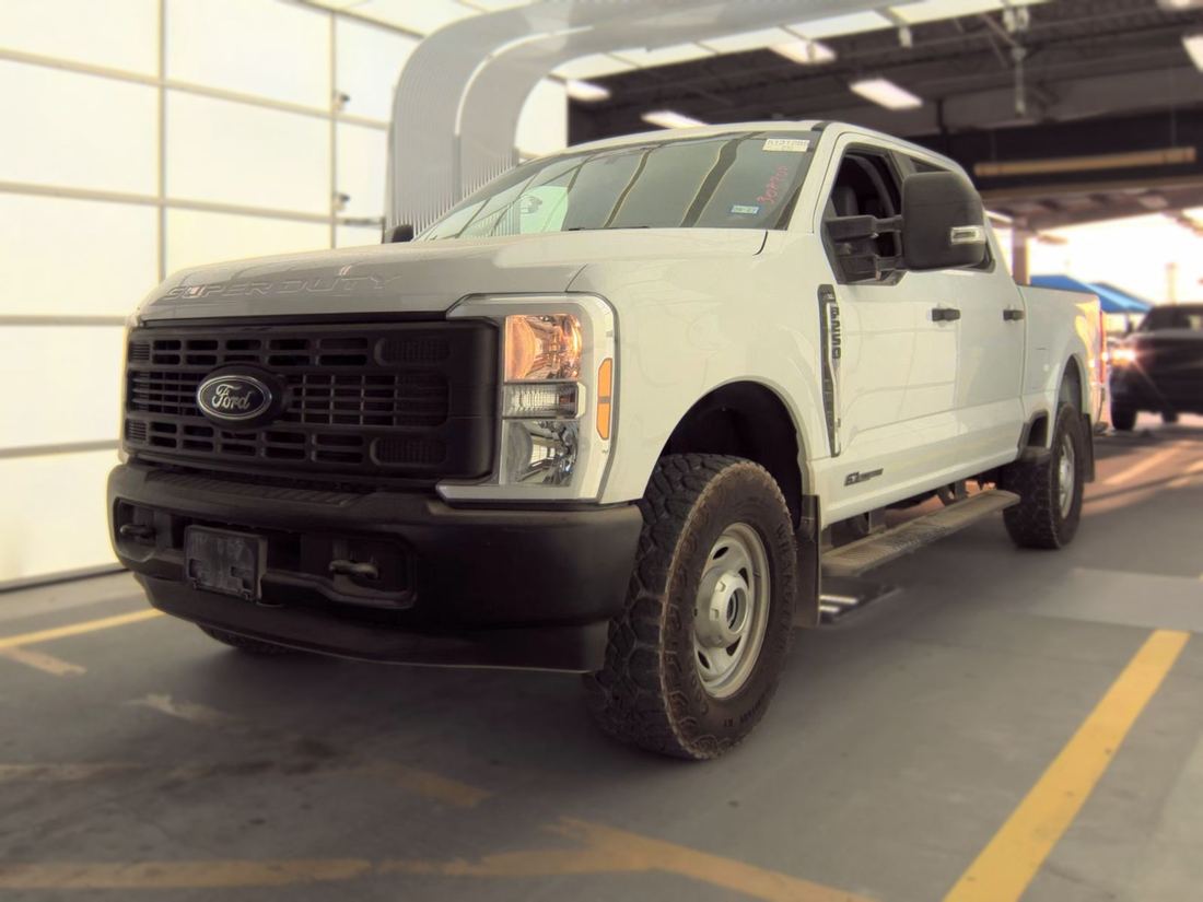 2025 FORD F-Series Super Duty-Single Rear Wheels