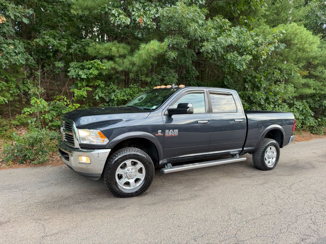2016 Ram SLT