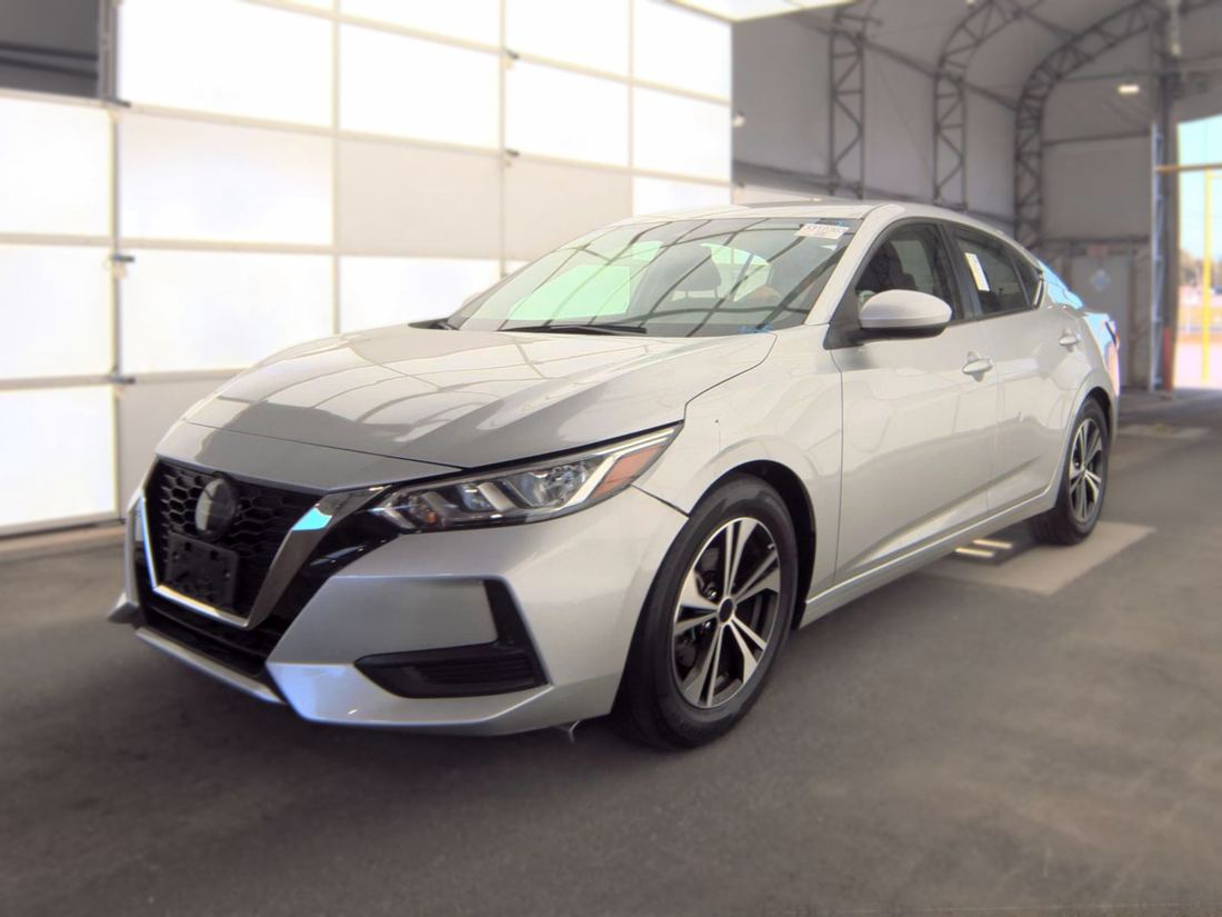 2023 Nissan SV
